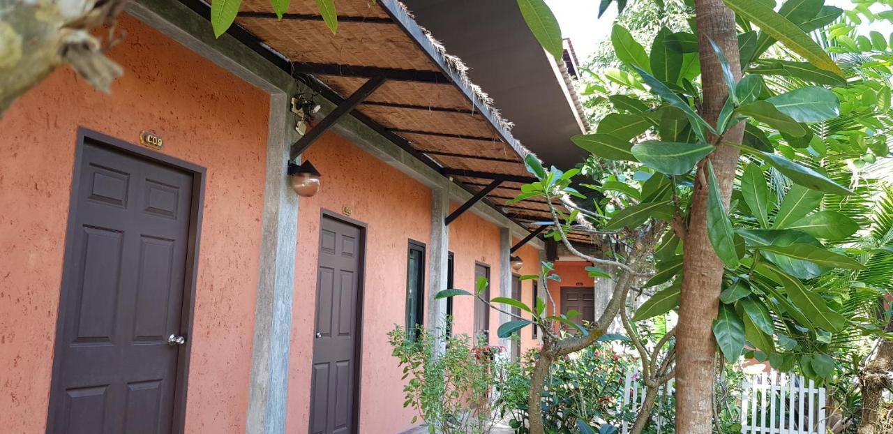 2 Home Chalong Exterior foto